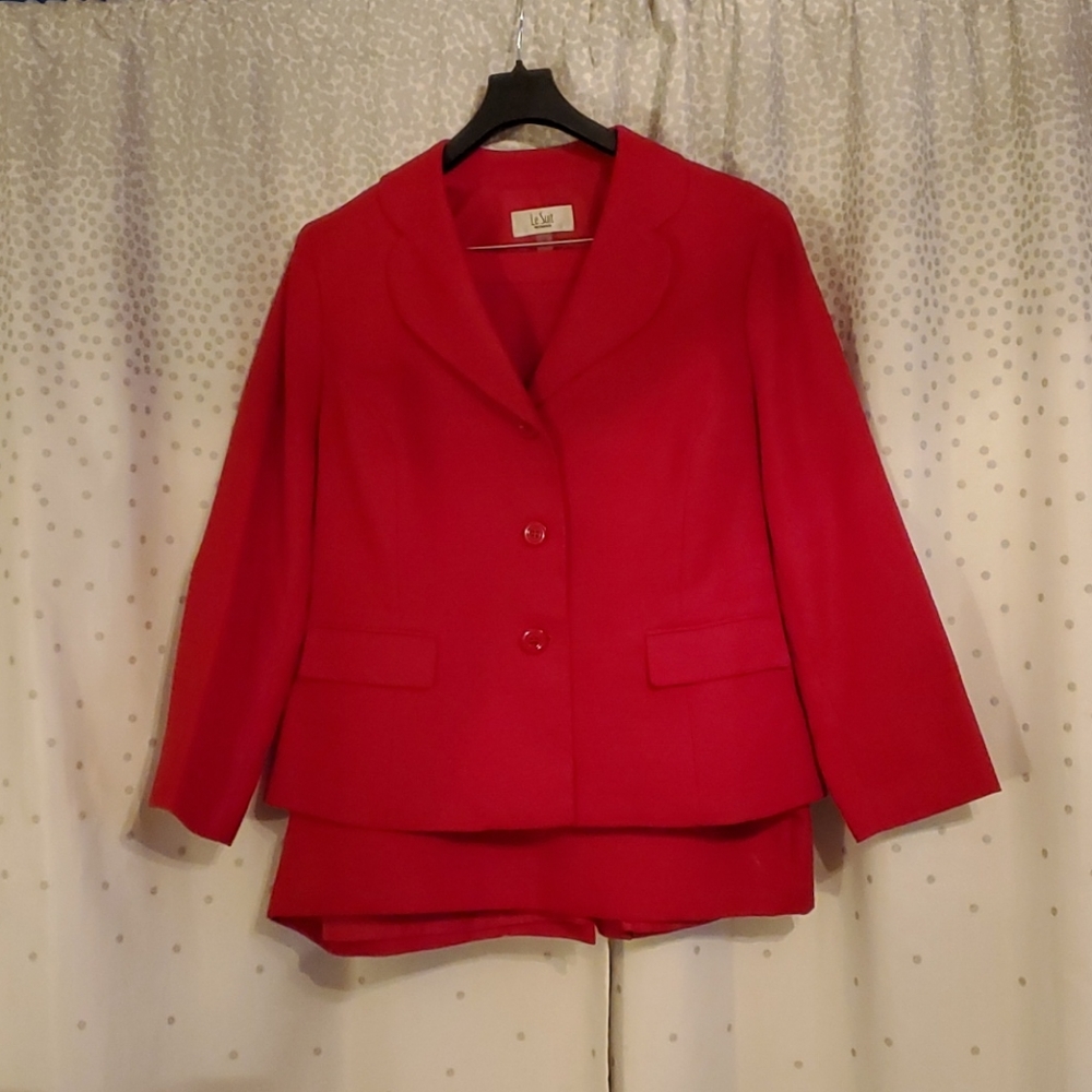Plus Size Brilliant Red Skirt Suit Blazer